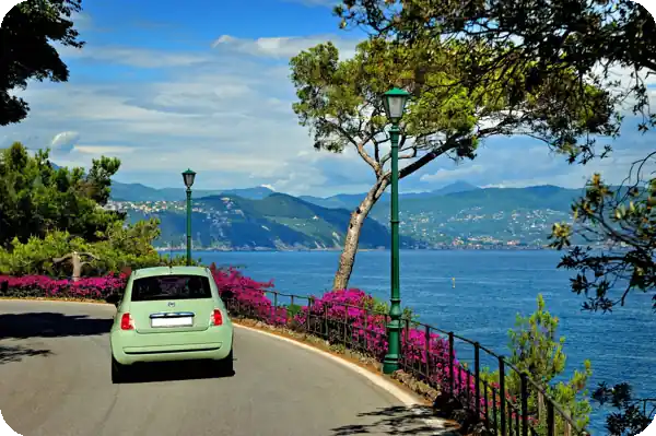oferta chirie auto Venezia italia de la 30 de euro pe zi .